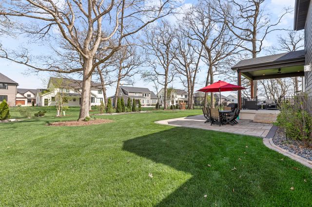 9609 Tall Grass Trail, St. John, IN 46373
