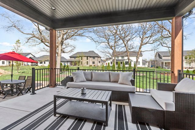 9609 Tall Grass Trail, St. John, IN 46373