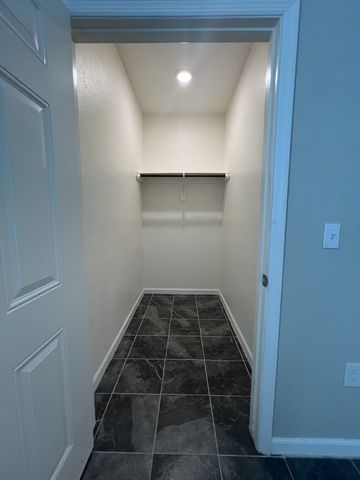 820 Ruby Allen St, Rockport, TX 78382