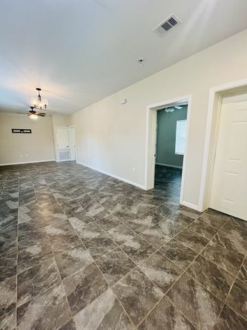 820 Ruby Allen St, Rockport, TX 78382