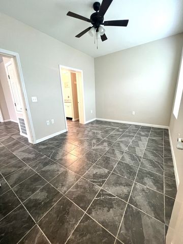 820 Ruby Allen St, Rockport, TX 78382