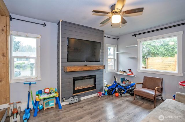 17016 6th Avenue Ct E, Spanaway, WA 98387