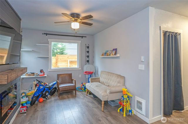 17016 6th Avenue Ct E, Spanaway, WA 98387