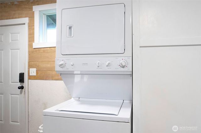 17016 6th Avenue Ct E, Spanaway, WA 98387