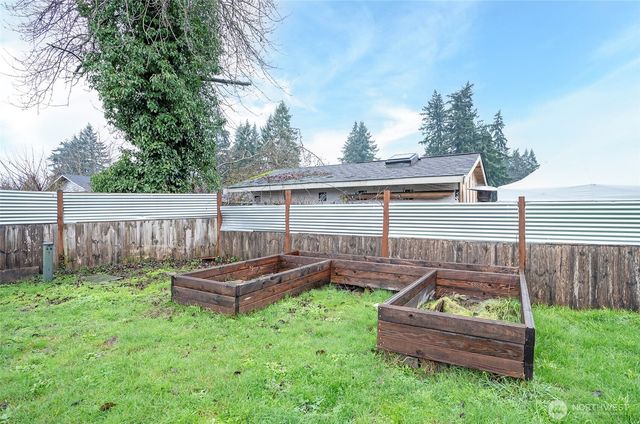 17016 6th Avenue Ct E, Spanaway, WA 98387