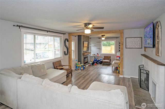 17016 6th Avenue Ct E, Spanaway, WA 98387