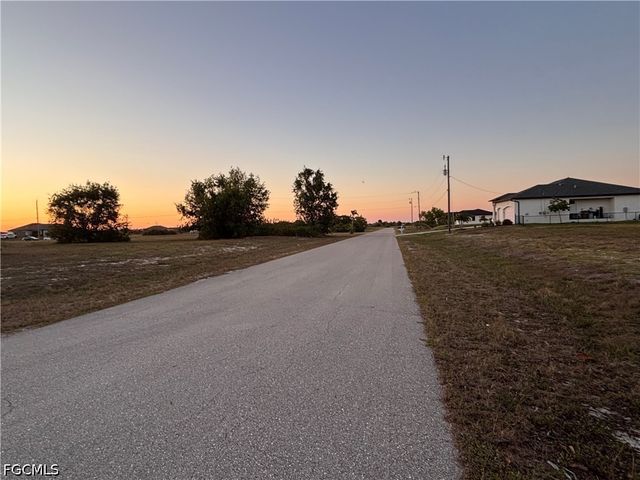 3729 NW 38th AVE, Cape Coral, FL 33993