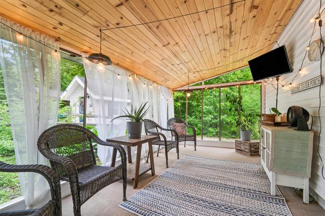 E2538 NELSON ROAD, Waupaca, WI 54981