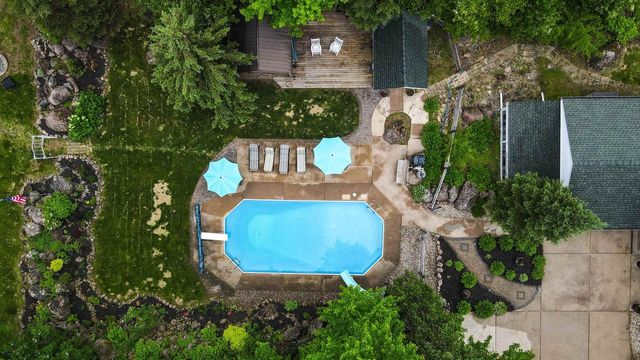 E2538 NELSON ROAD, Waupaca, WI 54981