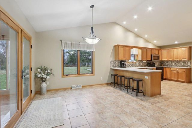 N1639 Fjord Circle, Prairie Du Sac, WI 53578