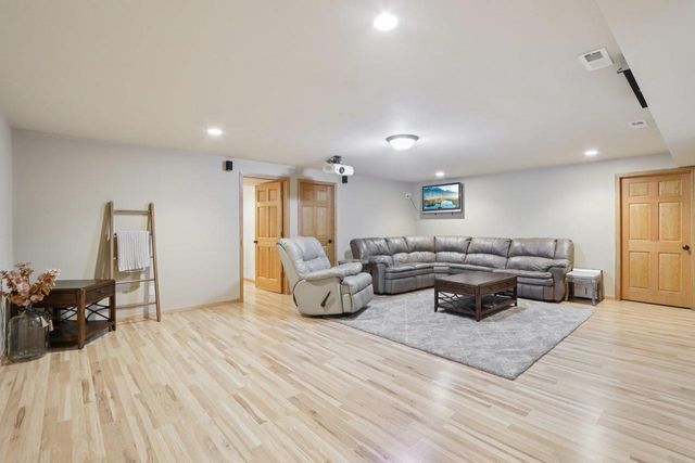 N1639 Fjord Circle, Prairie Du Sac, WI 53578