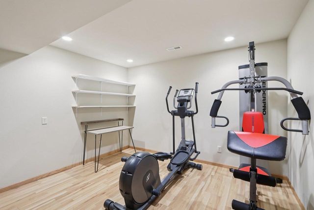 N1639 Fjord Circle, Prairie Du Sac, WI 53578