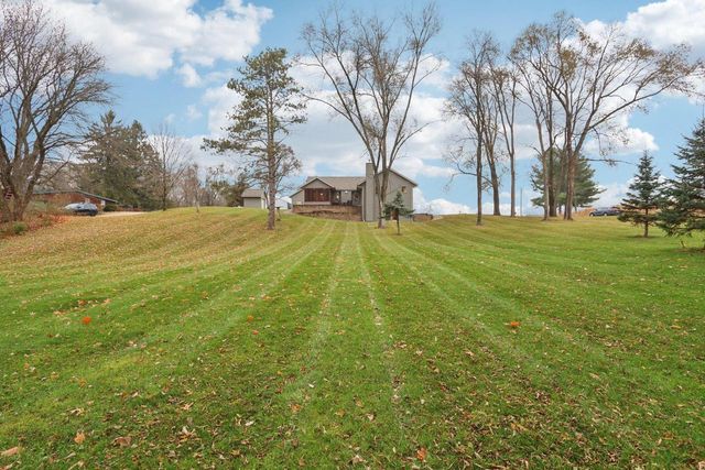 N1639 Fjord Circle, Prairie Du Sac, WI 53578