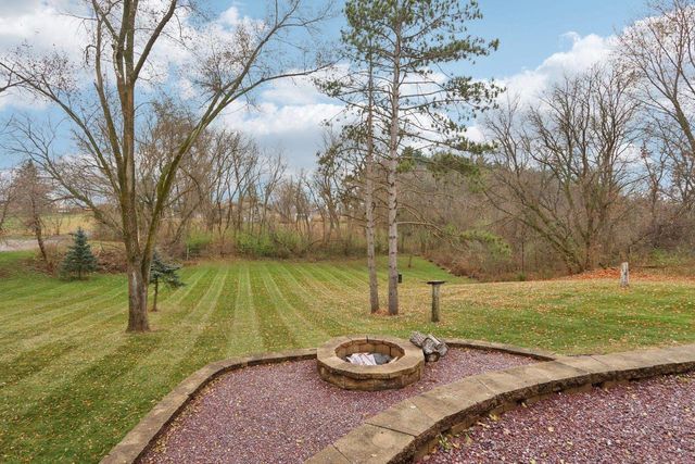 N1639 Fjord Circle, Prairie Du Sac, WI 53578