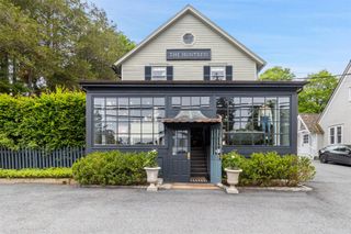 259 Westchester Avenue, Pound Ridge, NY 10576
