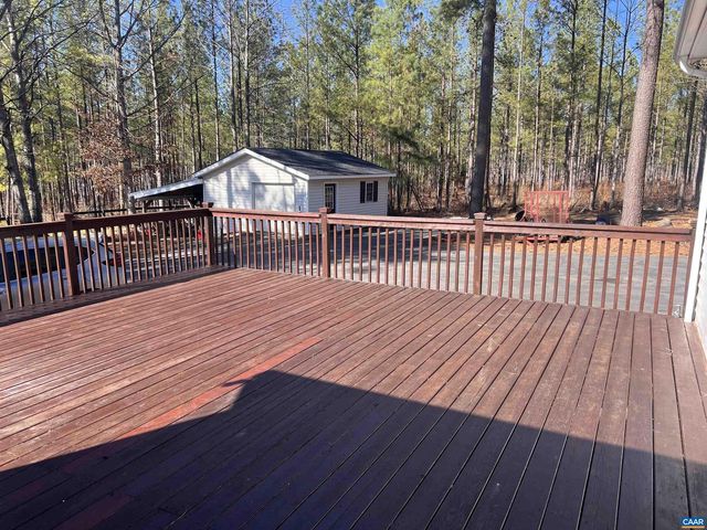 651 KENTS MILL RD, Louisa, VA 23093