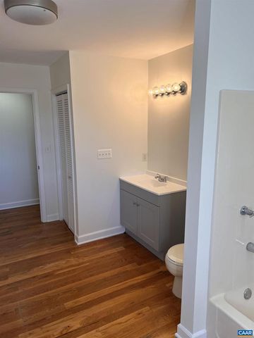 651 KENTS MILL RD, Louisa, VA 23093