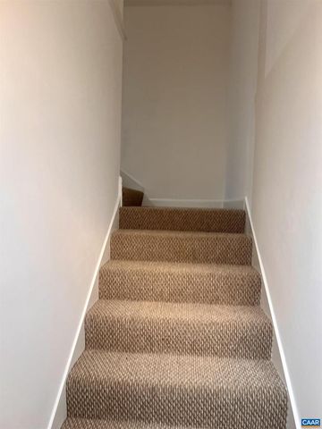 651 KENTS MILL RD, Louisa, VA 23093