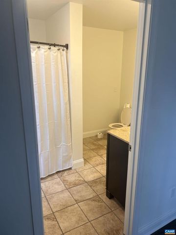 651 KENTS MILL RD, Louisa, VA 23093