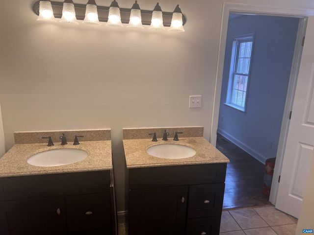 651 KENTS MILL RD, Louisa, VA 23093