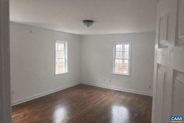 651 KENTS MILL RD, Louisa, VA 23093