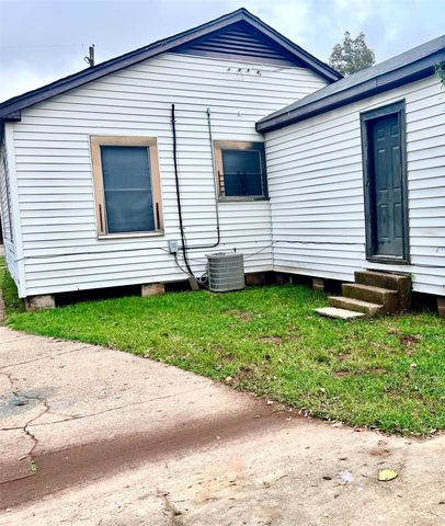 504 Yarborough Street, Bossier City, LA 71111