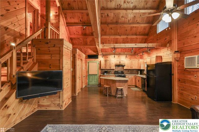 1153 Lower Smith Gap Road, Eldred Twp, PA 18058