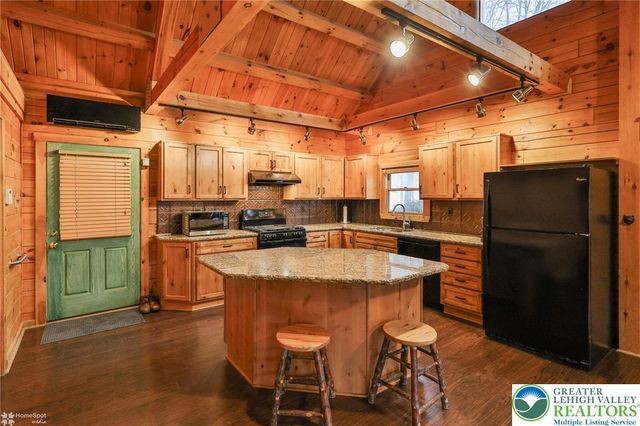 1153 Lower Smith Gap Road, Eldred Twp, PA 18058