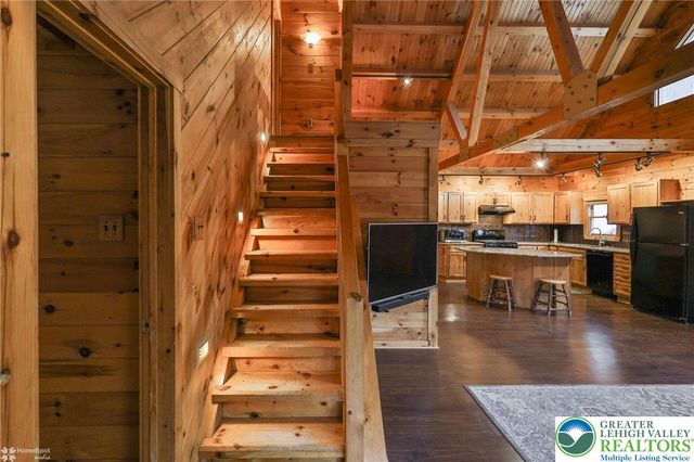 1153 Lower Smith Gap Road, Eldred Twp, PA 18058