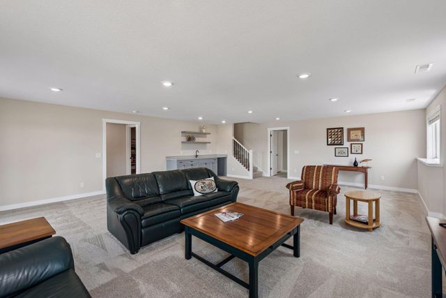 1427 Kasilof Court, River Falls, WI 54022