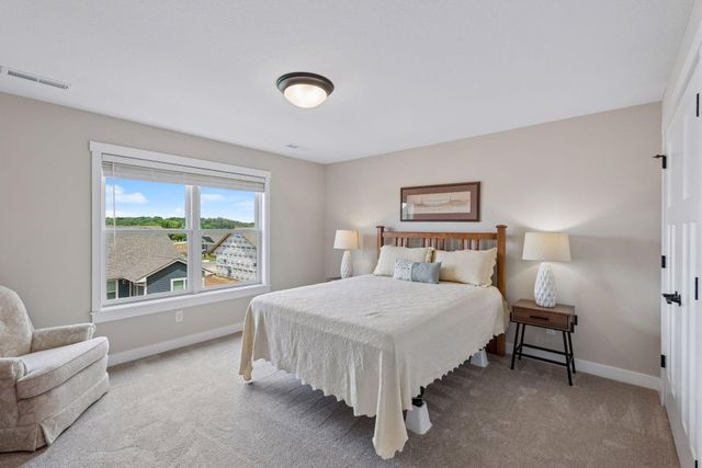 1427 Kasilof Court, River Falls, WI 54022