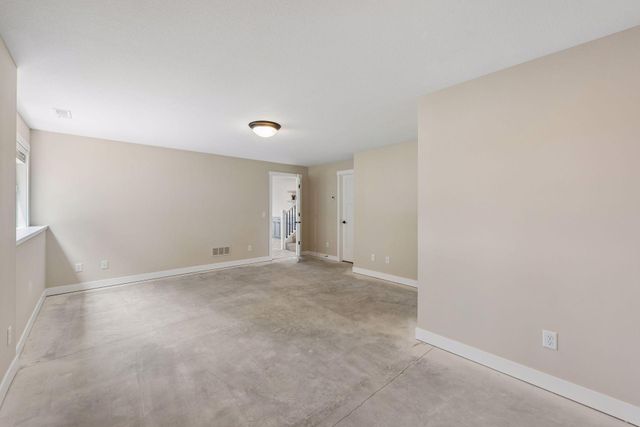 1427 Kasilof Court, River Falls, WI 54022