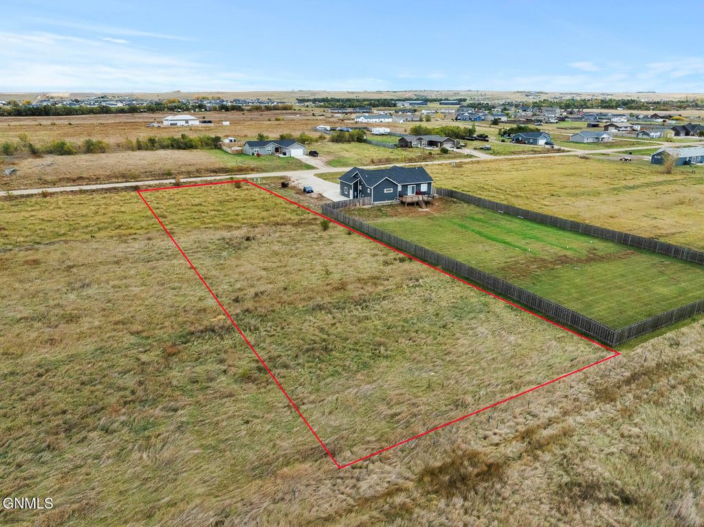 5489 Matthew Avenue, Williston, ND 58801 photo 5