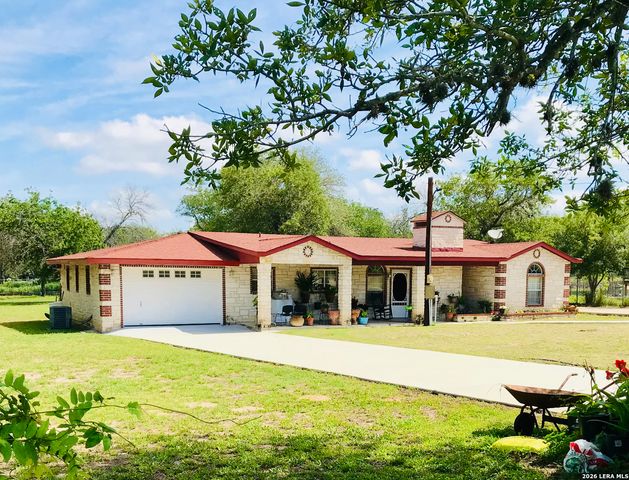 1215 RED GATE DR, San Antonio, TX 78264