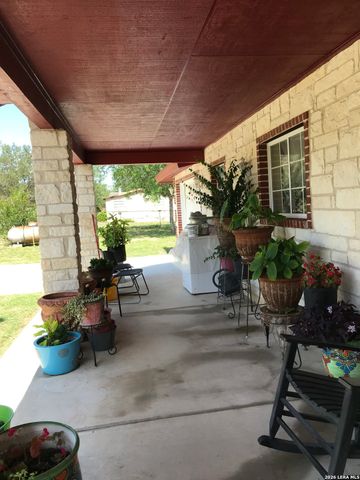 1215 RED GATE DR, San Antonio, TX 78264