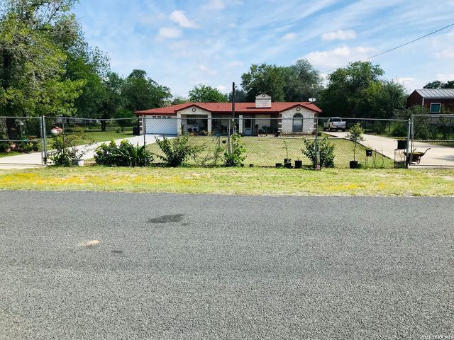 1215 RED GATE DR, San Antonio, TX 78264
