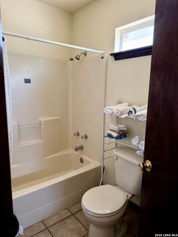 1215 RED GATE DR, San Antonio, TX 78264