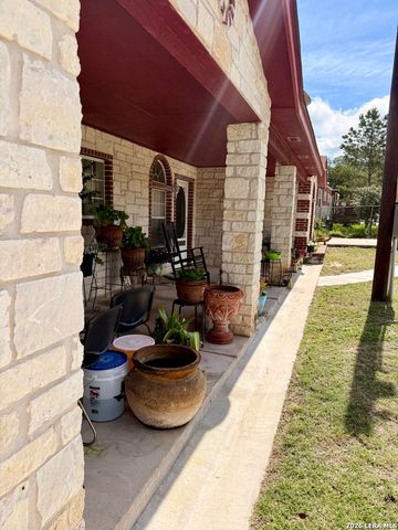 1215 RED GATE DR, San Antonio, TX 78264