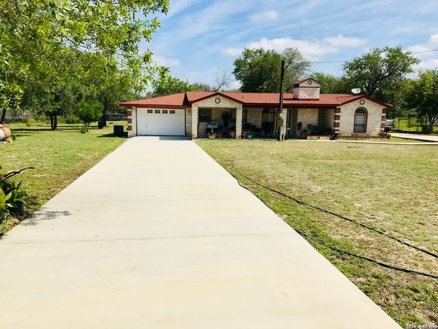 1215 RED GATE DR, San Antonio, TX 78264