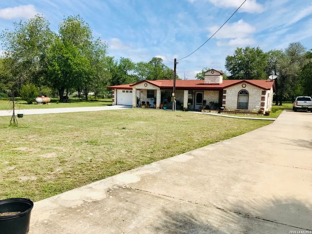 1215 RED GATE DR, San Antonio, TX 78264