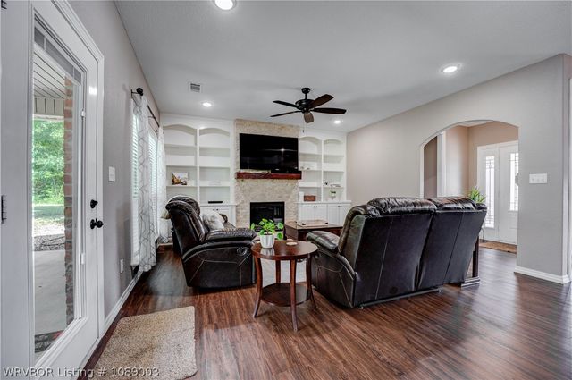 201 Elm Boulevard, Van Buren, AR 72956