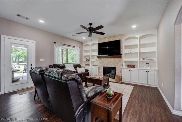 201 Elm Boulevard, Van Buren, AR 72956