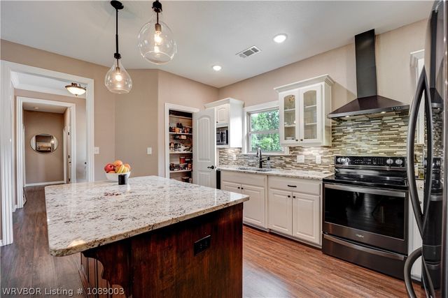 201 Elm Boulevard, Van Buren, AR 72956