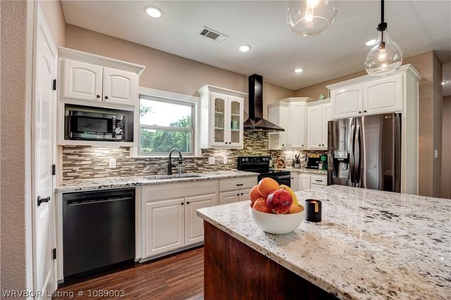 201 Elm Boulevard, Van Buren, AR 72956
