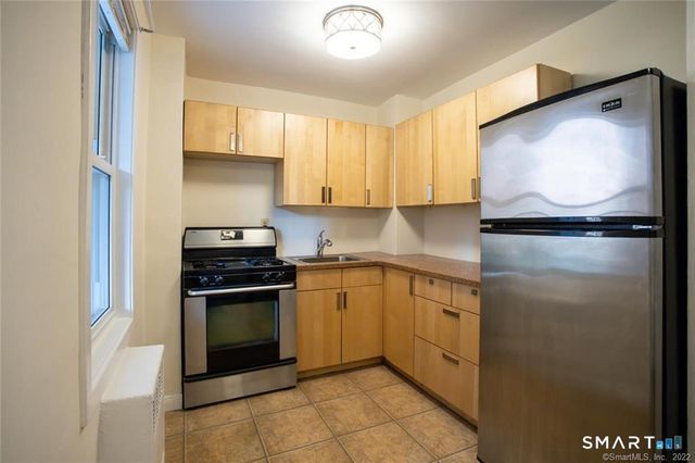700 Summer Street 2E, Stamford, CT 06901