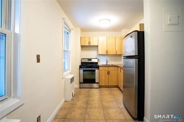 700 Summer Street 2E, Stamford, CT 06901