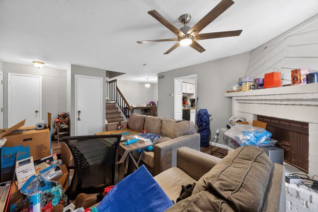 2632 Piedras, Irving, TX 75038