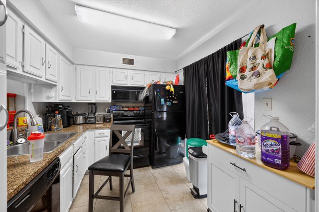 2632 Piedras, Irving, TX 75038