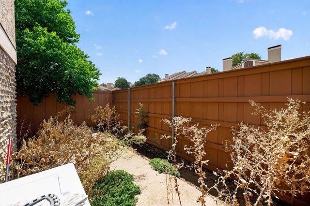 2632 Piedras, Irving, TX 75038