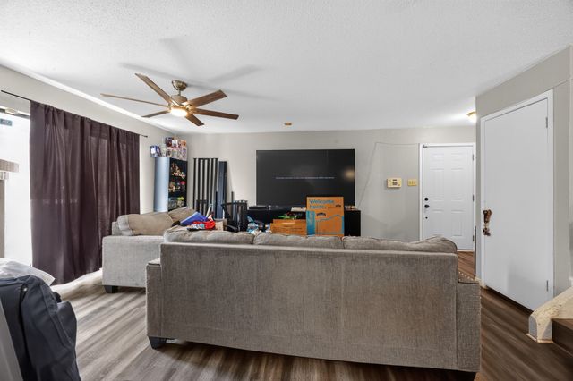 2632 Piedras, Irving, TX 75038